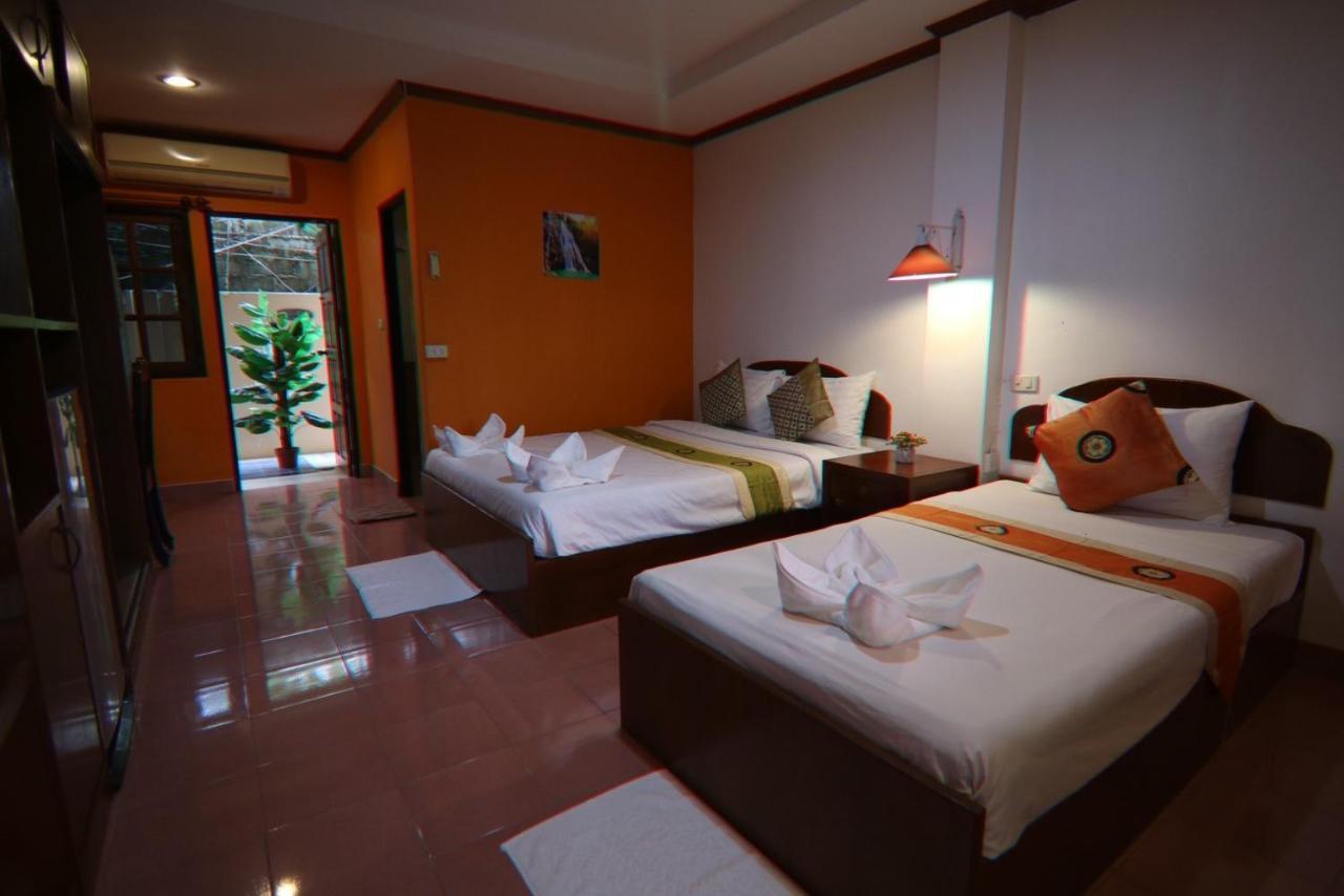 Hotell Coconut House *