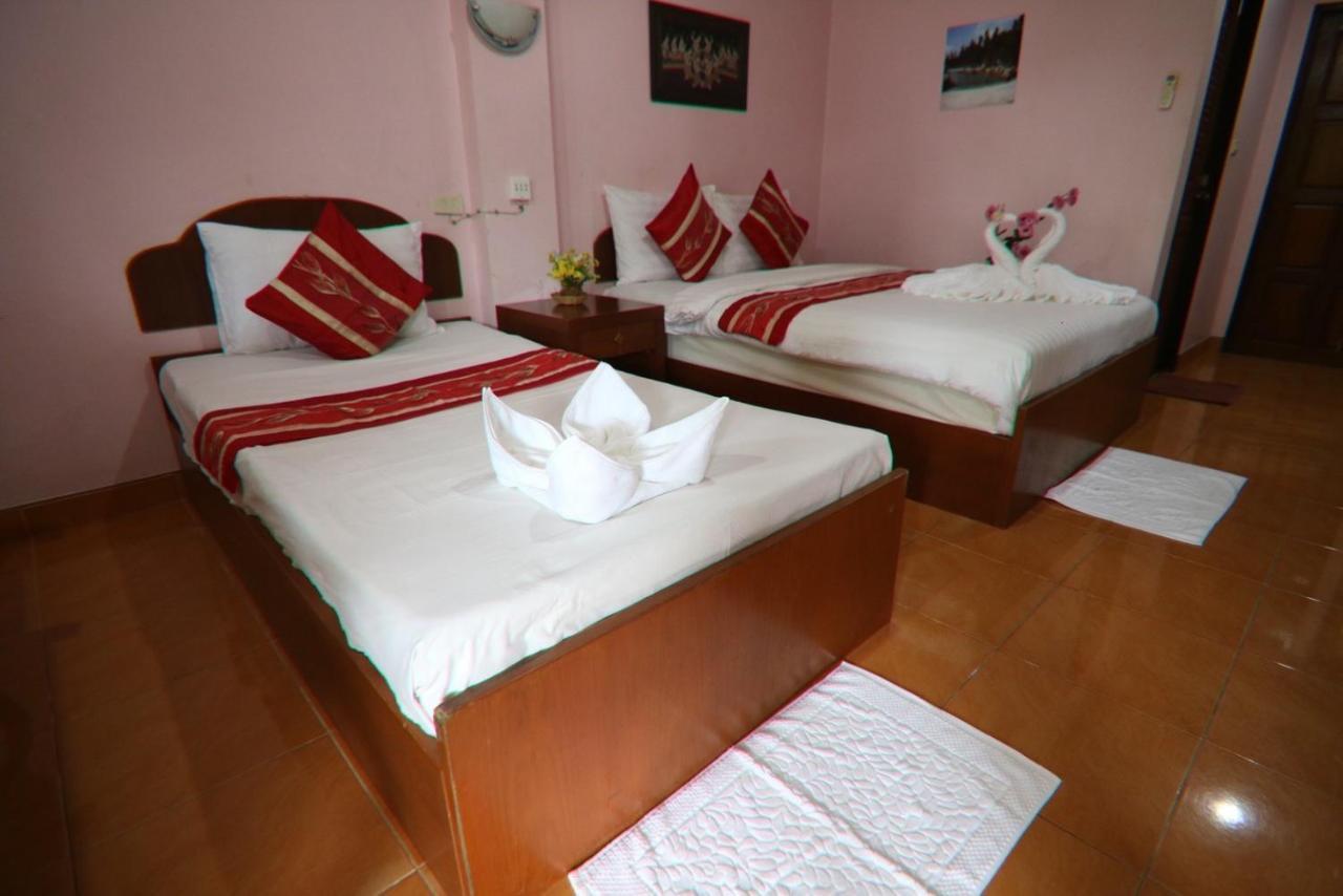 Hotell Coconut House *